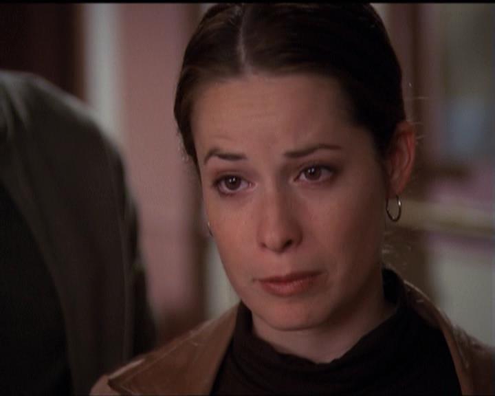 Charmed-Online-dot-net_5x06TheEyesHaveIt1343.jpg