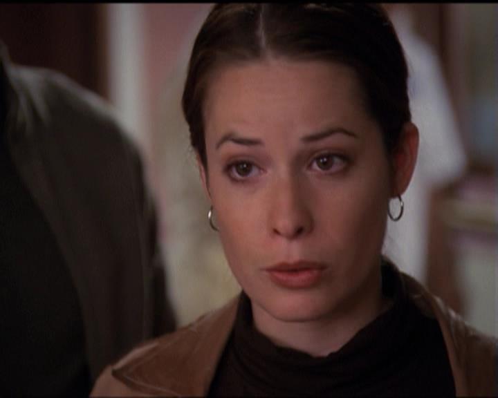 Charmed-Online-dot-net_5x06TheEyesHaveIt1346.jpg Charmed-Online-dot-net_5x06TheEyesHaveIt1346.jpg