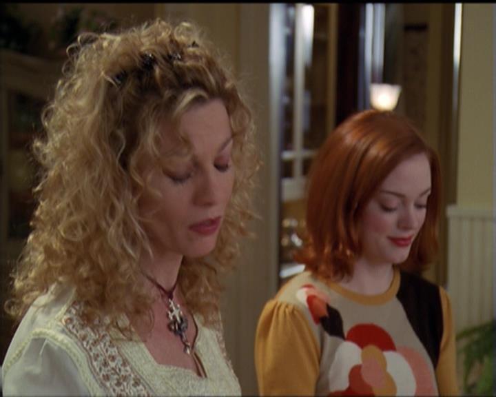 Charmed-Online-dot-net_5x06TheEyesHaveIt1383.jpg