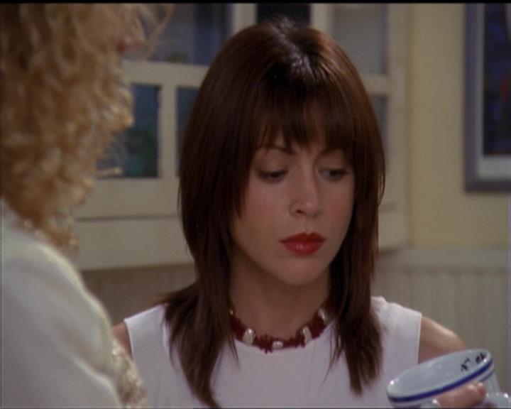 Charmed-Online-dot-net_5x06TheEyesHaveIt1420.jpg Charmed-Online-dot-net_5x06TheEyesHaveIt1420.jpg