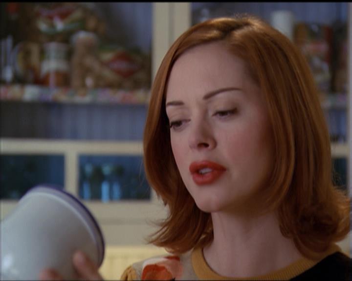 Charmed-Online-dot-net_5x06TheEyesHaveIt1447.jpg