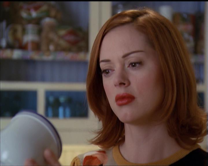 Charmed-Online-dot-net_5x06TheEyesHaveIt1448.jpg
