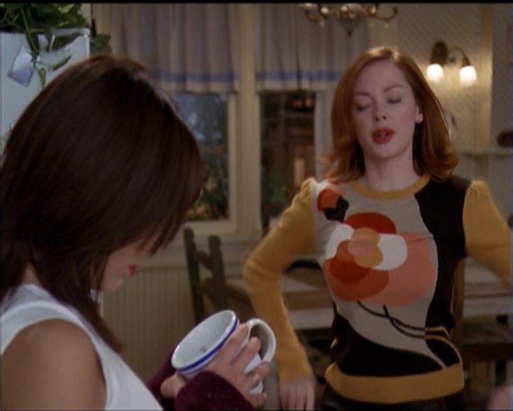 Charmed-Online-dot-net_5x06TheEyesHaveIt1469.jpg