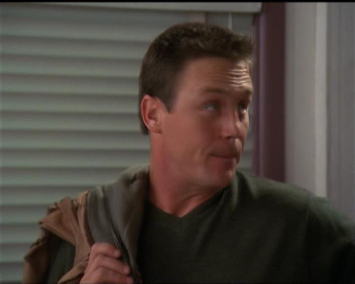 Charmed-Online-dot-net_5x06TheEyesHaveIt1515.jpg