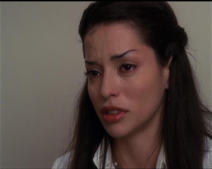 Charmed-Online-dot-net_5x06TheEyesHaveIt1699.jpg
