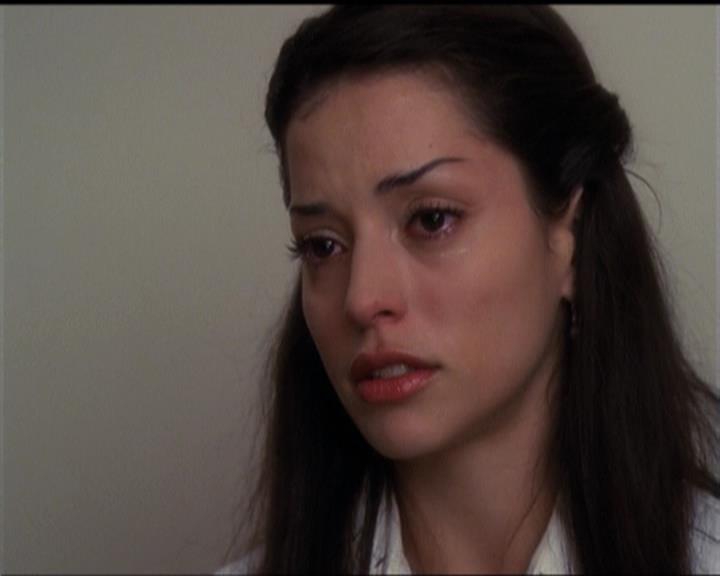Charmed-Online-dot-net_5x06TheEyesHaveIt1736.jpg