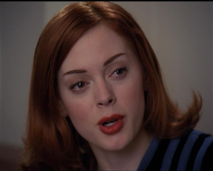 Charmed-Online-dot-net_5x06TheEyesHaveIt1769.jpg