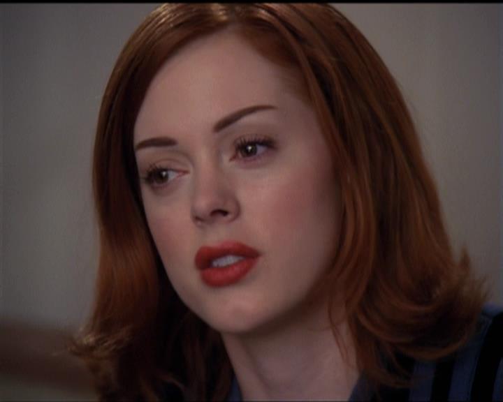 Charmed-Online-dot-net_5x06TheEyesHaveIt1794.jpg