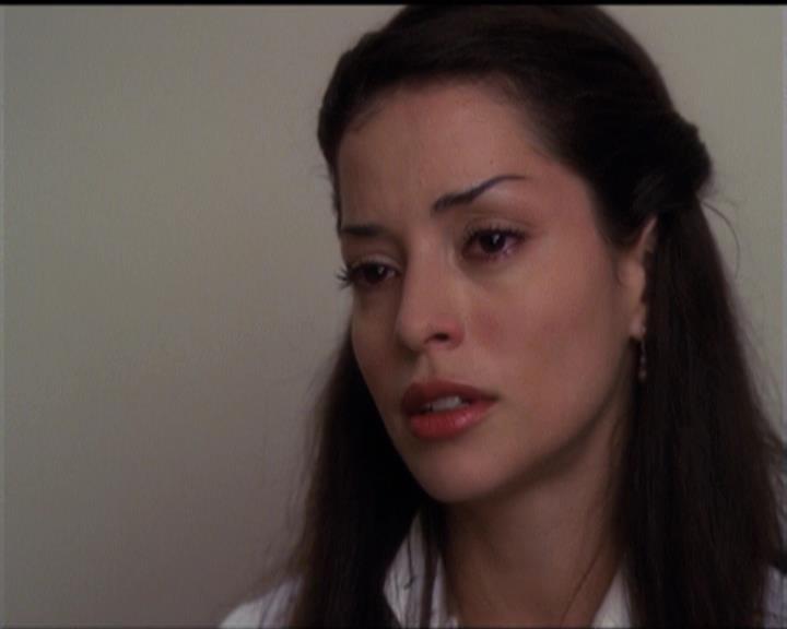 Charmed-Online-dot-net_5x06TheEyesHaveIt1799.jpg