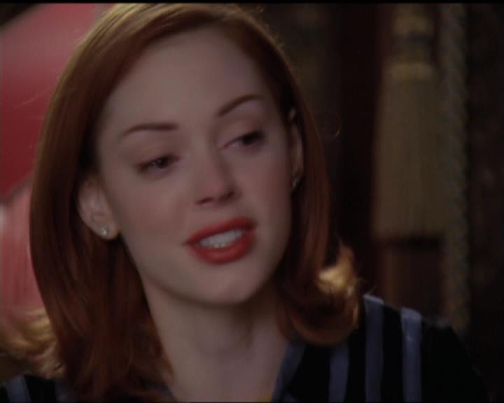 Charmed-Online-dot-net_5x06TheEyesHaveIt1886.jpg