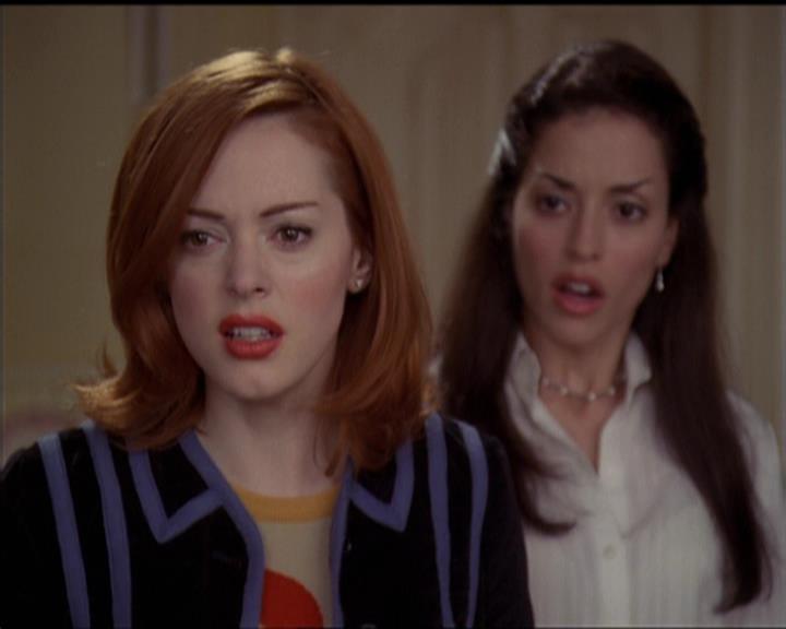 Charmed-Online-dot-net_5x06TheEyesHaveIt2139.jpg