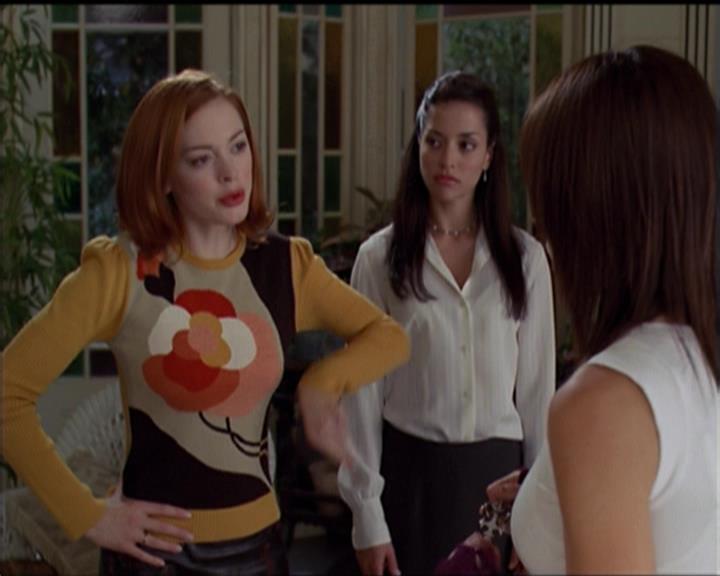 Charmed-Online-dot-net_5x06TheEyesHaveIt2185.jpg