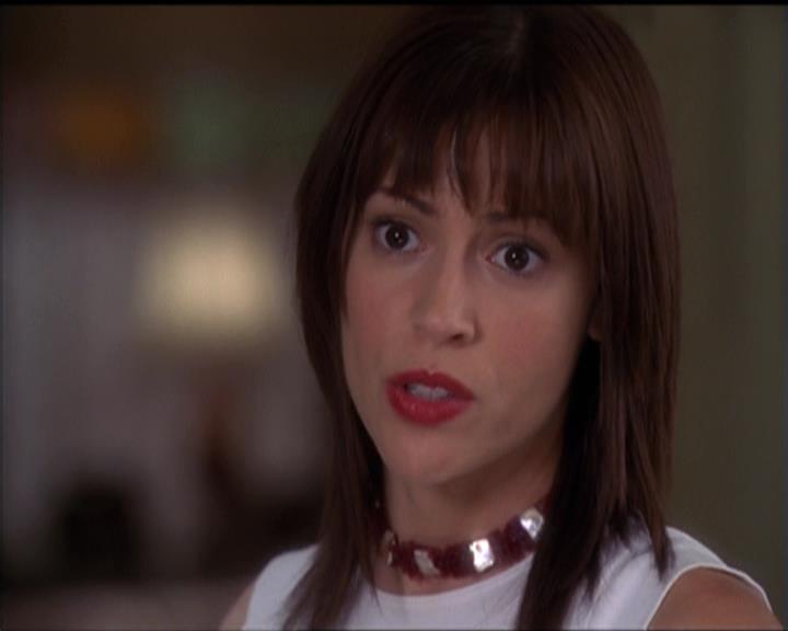 Charmed-Online-dot-net_5x06TheEyesHaveIt2204.jpg