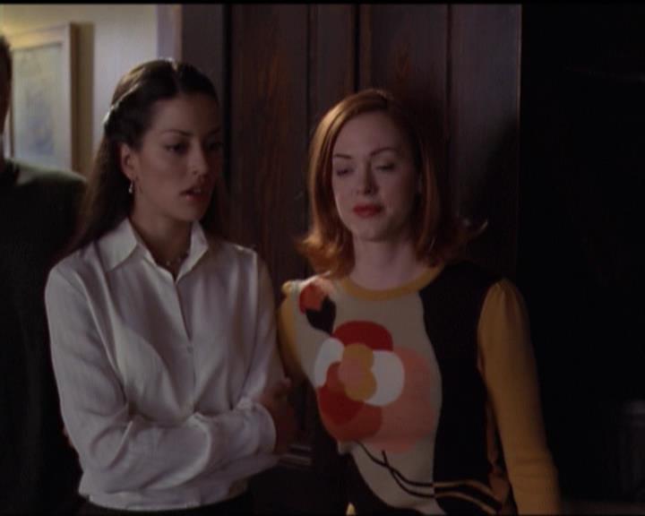Charmed-Online-dot-net_5x06TheEyesHaveIt2221.jpg