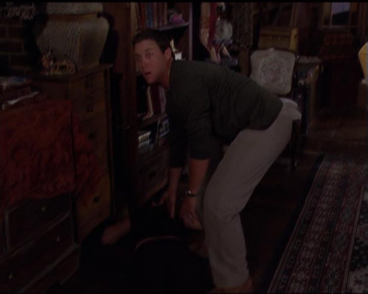 Charmed-Online-dot-net_5x06TheEyesHaveIt2279.jpg