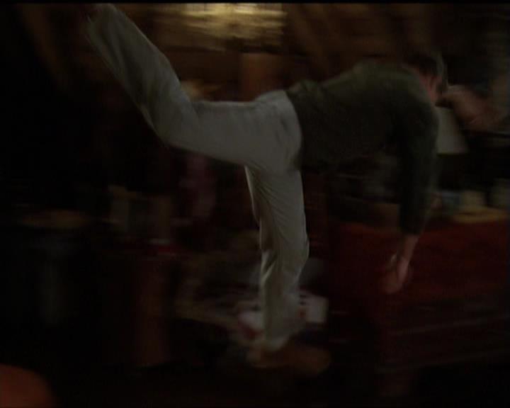 Charmed-Online-dot-net_5x06TheEyesHaveIt2283.jpg