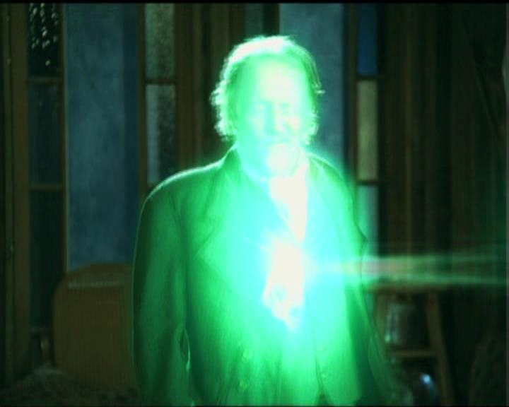 Charmed-Online-dot-net_5x06TheEyesHaveIt2294.jpg