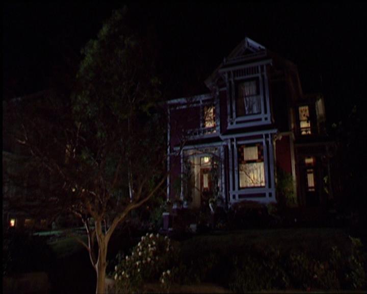 Charmed-Online-dot-net_5x06TheEyesHaveIt2332.jpg