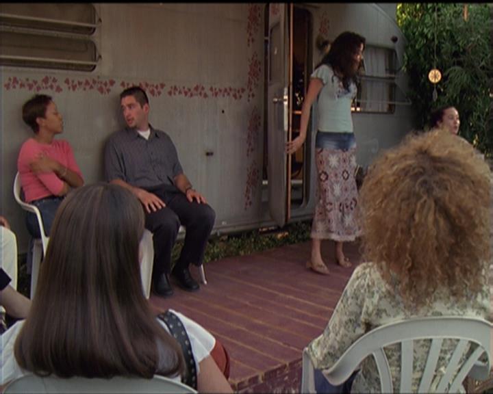 Charmed-Online-dot-net_5x06TheEyesHaveIt2351.jpg