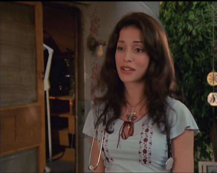Charmed-Online-dot-net_5x06TheEyesHaveIt2360.jpg
