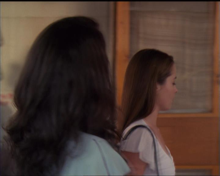 Charmed-Online-dot-net_5x06TheEyesHaveIt2421.jpg