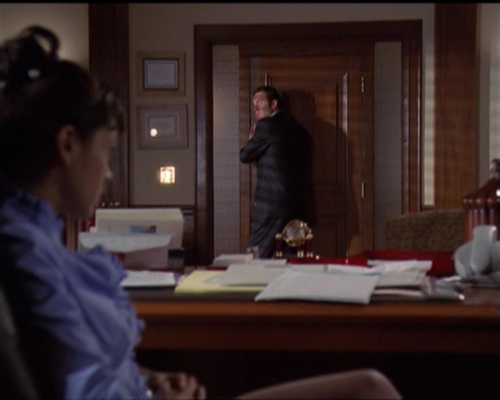 Charmed-Online-dot-net_5x07SympathyForTheDemon0122.jpg