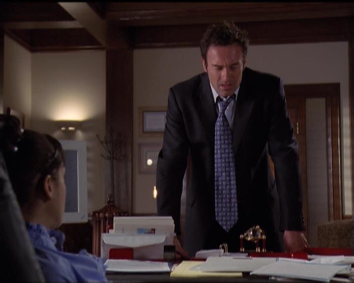 Charmed-Online-dot-net_5x07SympathyForTheDemon0141.jpg