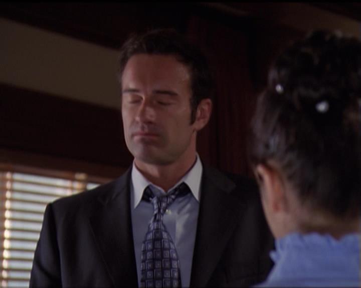 Charmed-Online-dot-net_5x07SympathyForTheDemon0159.jpg