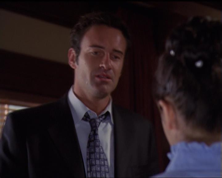 Charmed-Online-dot-net_5x07SympathyForTheDemon0160.jpg