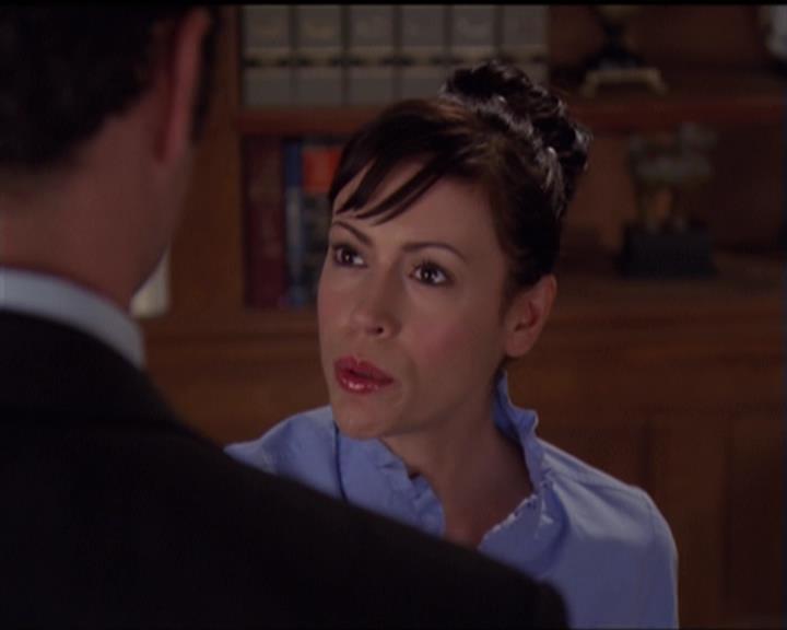 Charmed-Online-dot-net_5x07SympathyForTheDemon0163.jpg