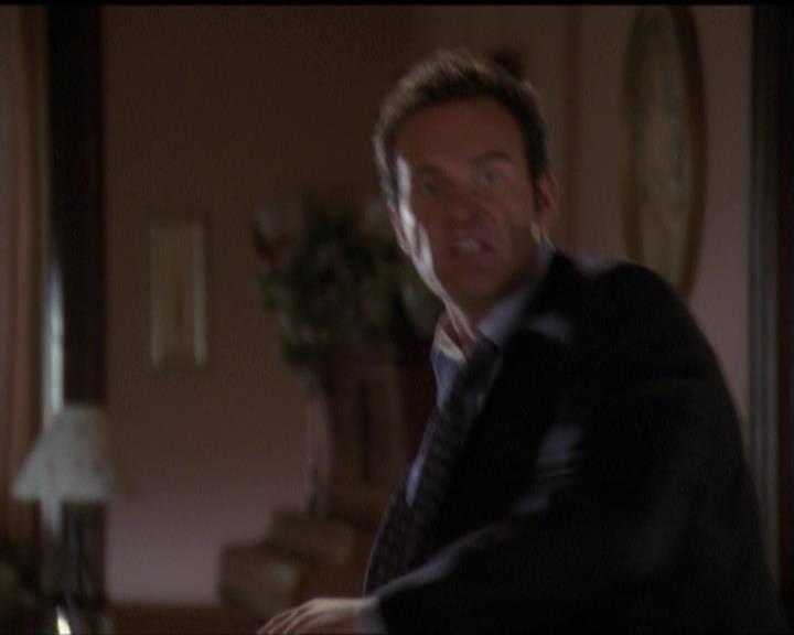 Charmed-Online-dot-net_5x07SympathyForTheDemon0394.jpg