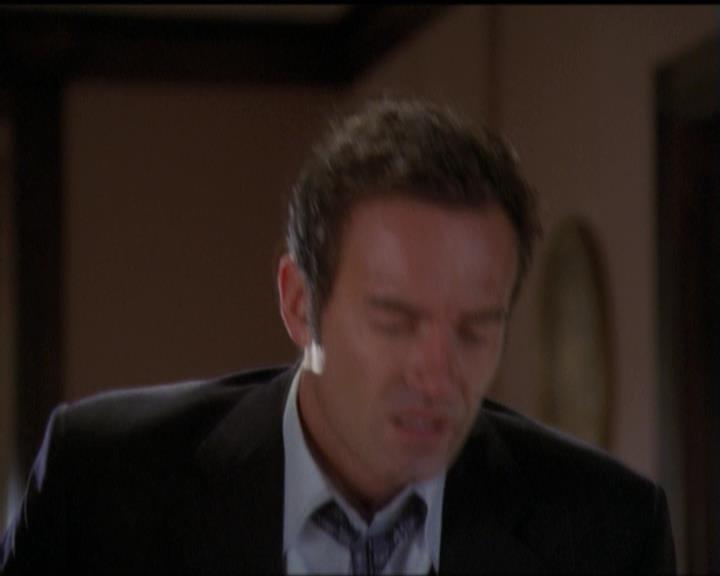 Charmed-Online-dot-net_5x07SympathyForTheDemon0423.jpg