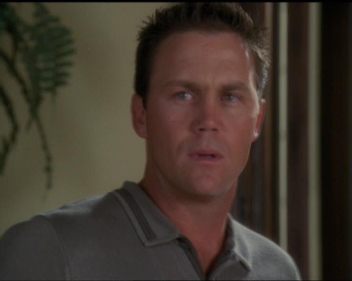 Charmed-Online-dot-net_5x07SympathyForTheDemon0449.jpg