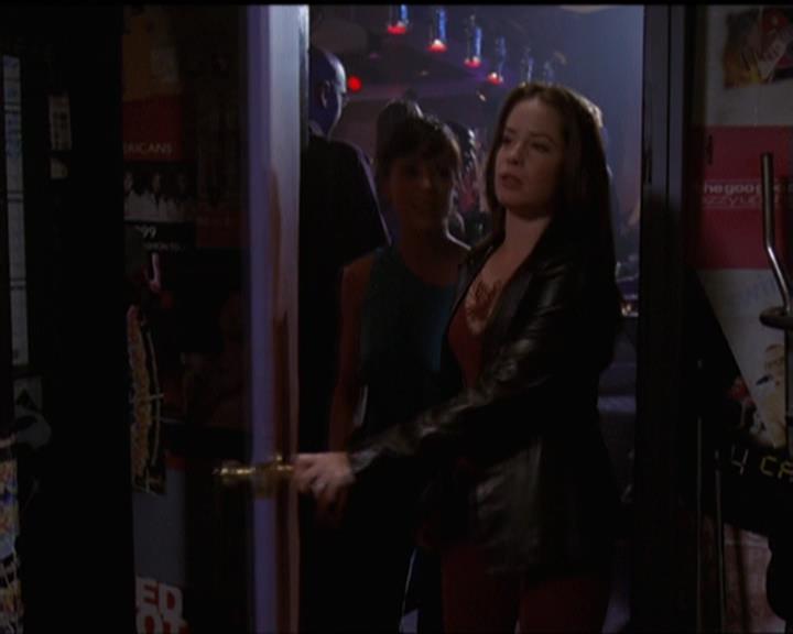 Charmed-Online-dot-net_5x07SympathyForTheDemon0543.jpg