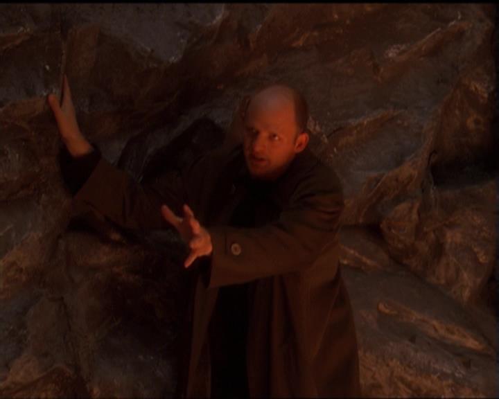 Charmed-Online-dot-net_5x07SympathyForTheDemon0717.jpg