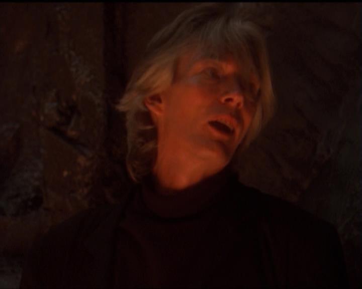 Charmed-Online-dot-net_5x07SympathyForTheDemon0749.jpg