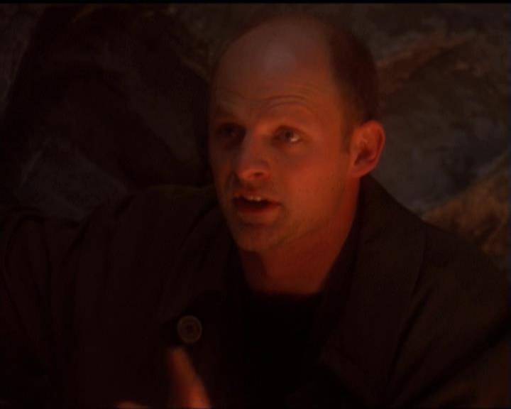 Charmed-Online-dot-net_5x07SympathyForTheDemon0767.jpg
