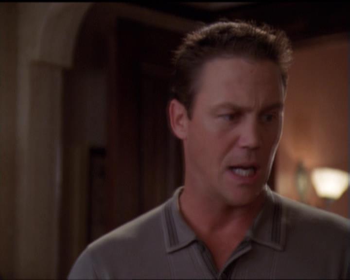 Charmed-Online-dot-net_5x07SympathyForTheDemon0844.jpg