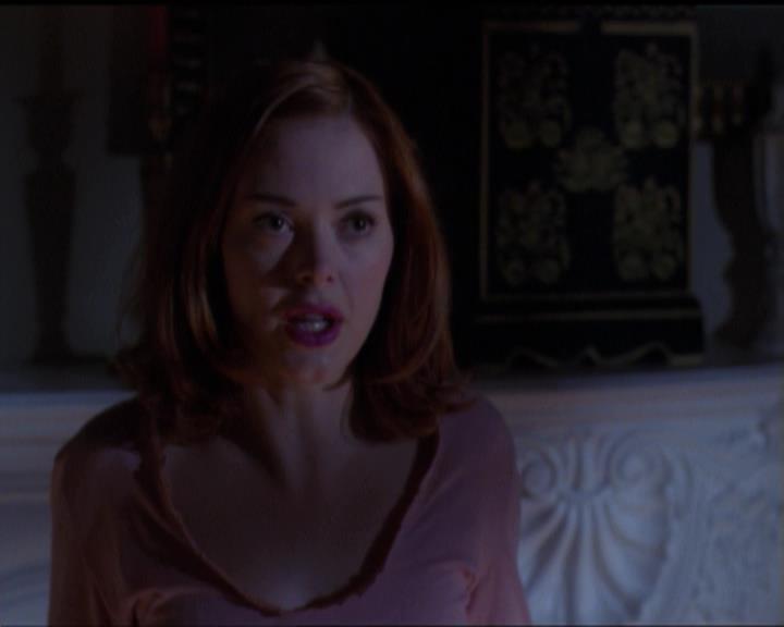 Charmed-Online-dot-net_5x07SympathyForTheDemon0945.jpg