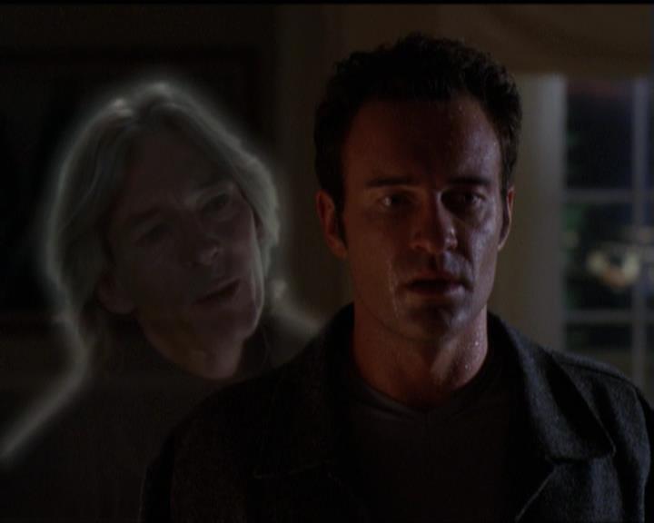 Charmed-Online-dot-net_5x07SympathyForTheDemon0949.jpg
