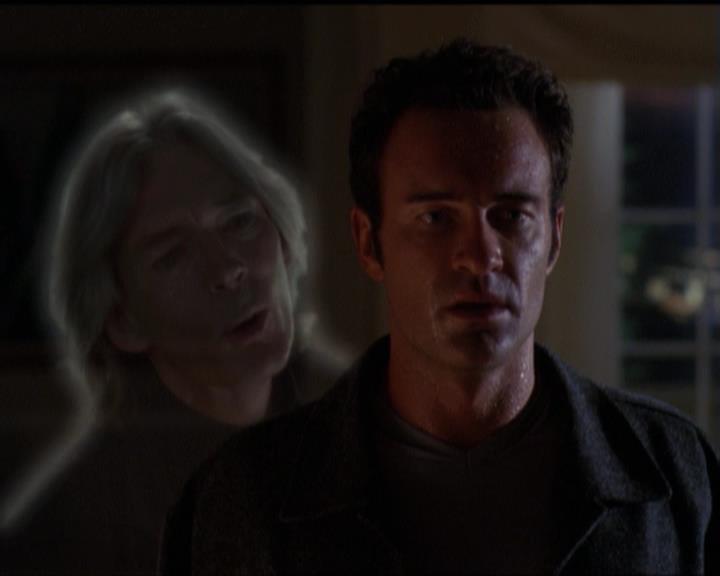 Charmed-Online-dot-net_5x07SympathyForTheDemon0950.jpg