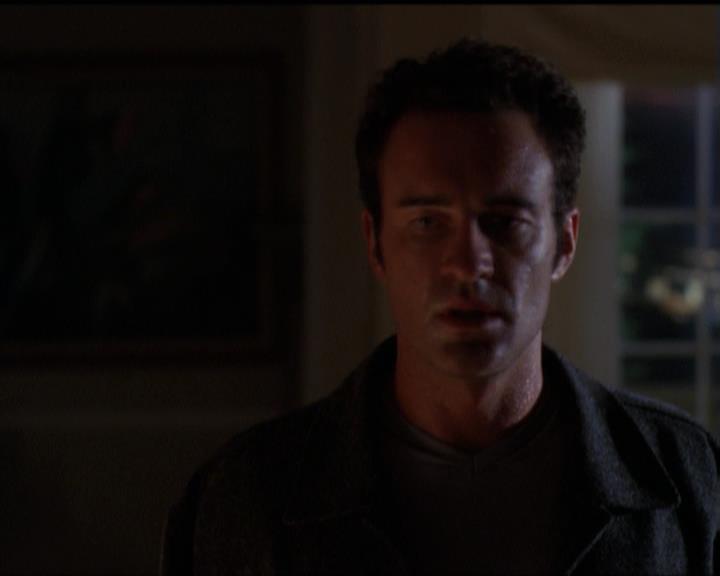 Charmed-Online-dot-net_5x07SympathyForTheDemon0961.jpg