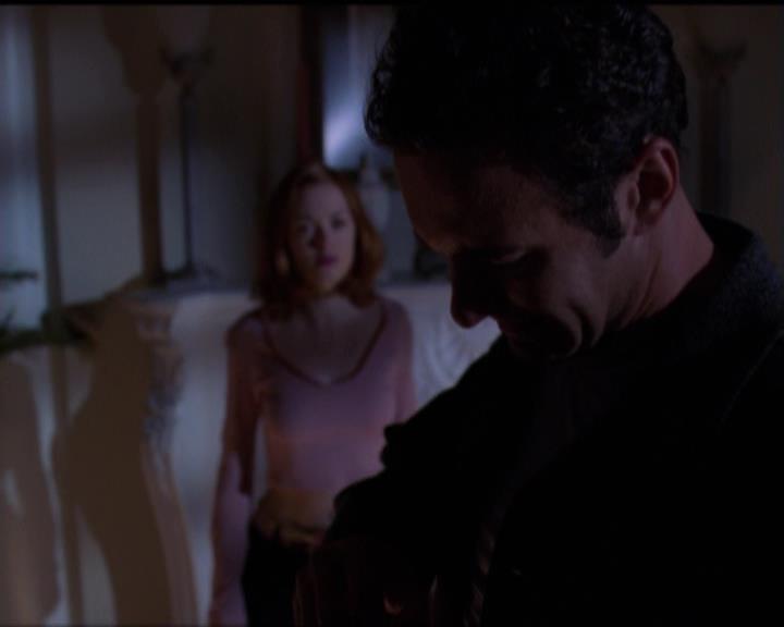Charmed-Online-dot-net_5x07SympathyForTheDemon0967.jpg