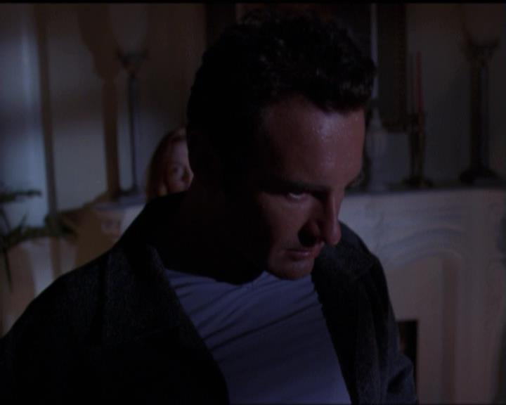 Charmed-Online-dot-net_5x07SympathyForTheDemon0973.jpg