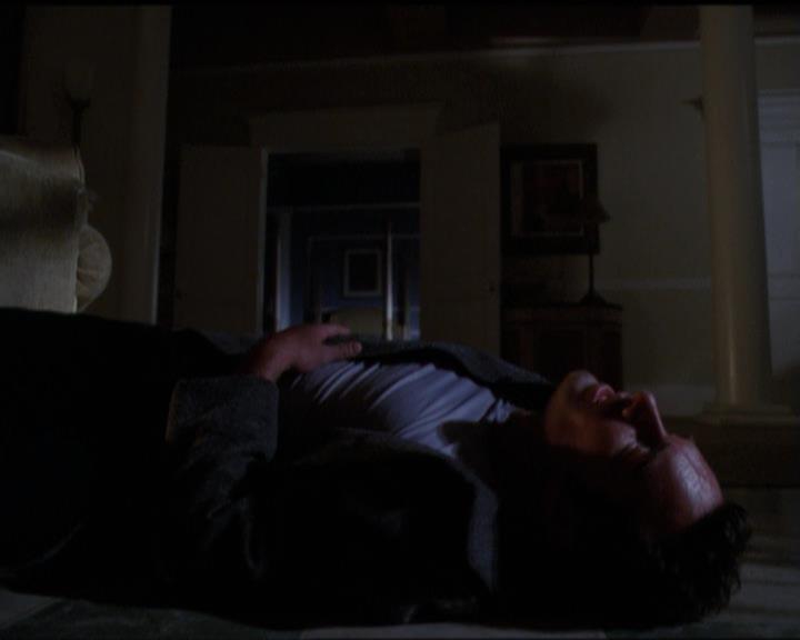 Charmed-Online-dot-net_5x07SympathyForTheDemon0982.jpg