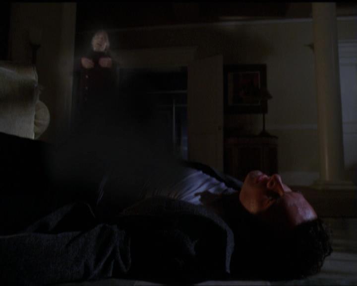 Charmed-Online-dot-net_5x07SympathyForTheDemon0986.jpg