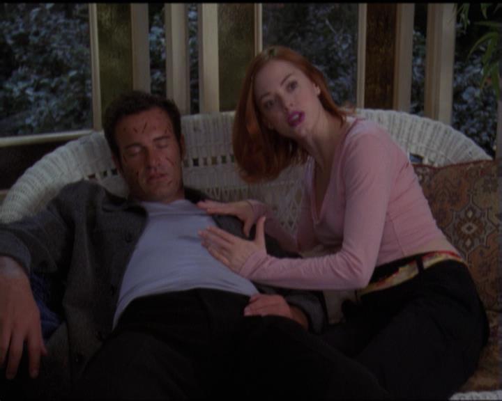 Charmed-Online-dot-net_5x07SympathyForTheDemon1043.jpg