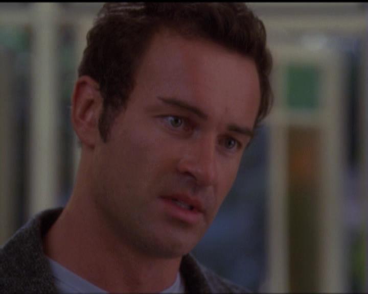 Charmed-Online-dot-net_5x07SympathyForTheDemon1133.jpg Charmed-Online-dot-net_5x07SympathyForTheDemon1133.jpg