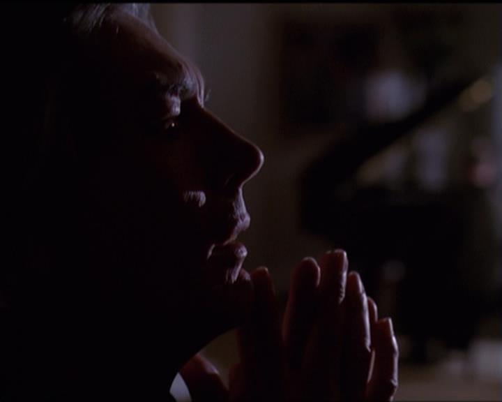 Charmed-Online-dot-net_5x07SympathyForTheDemon1145.jpg