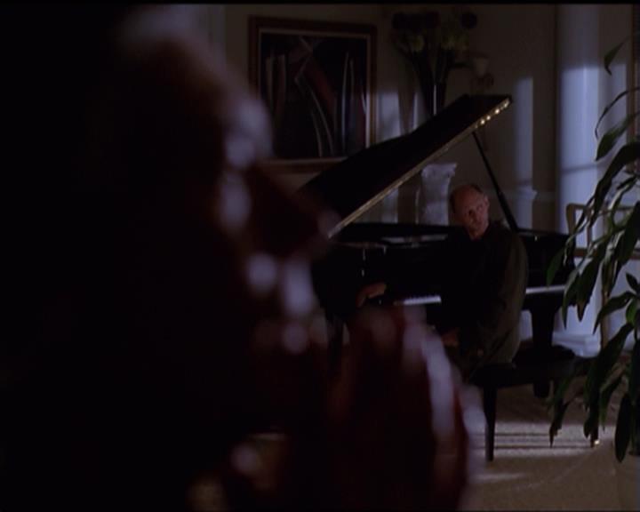 Charmed-Online-dot-net_5x07SympathyForTheDemon1148.jpg